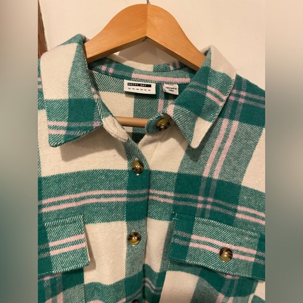 Noisy May Curve oversized faux wool shacket in green check